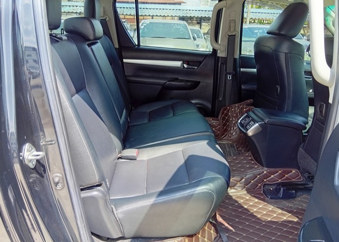 Used 7
                    TOYOTA
                     for Sale Image