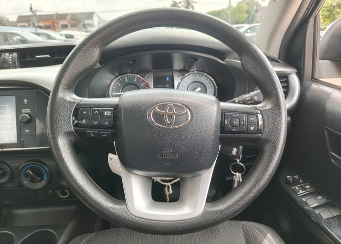 Used 12
                    TOYOTA
                     for Sale Image