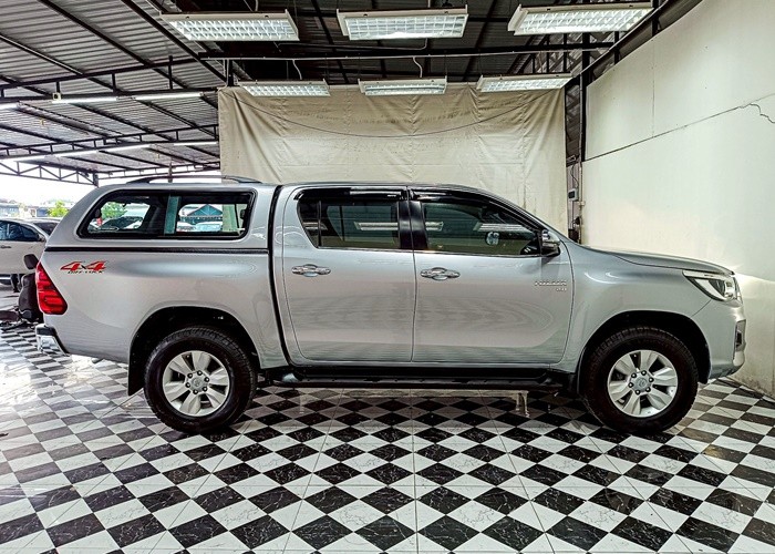 Used 3
                    TOYOTA
                     for Sale Image
