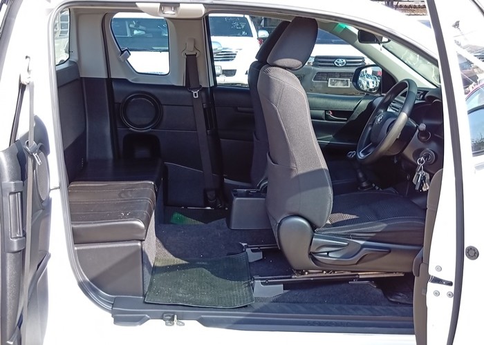 Used 7
                    TOYOTA
                     for Sale Image