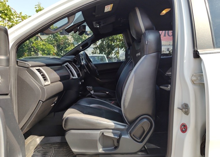 Used 6
                    FORD
                     for Sale Image