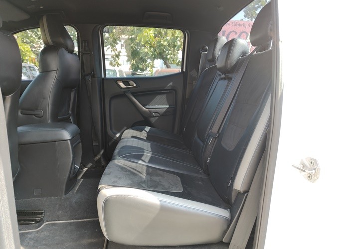 Used 6
                    FORD
                     for Sale Image