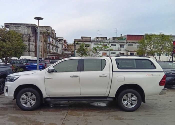 Used 10
                    TOYOTA
                     for Sale Image