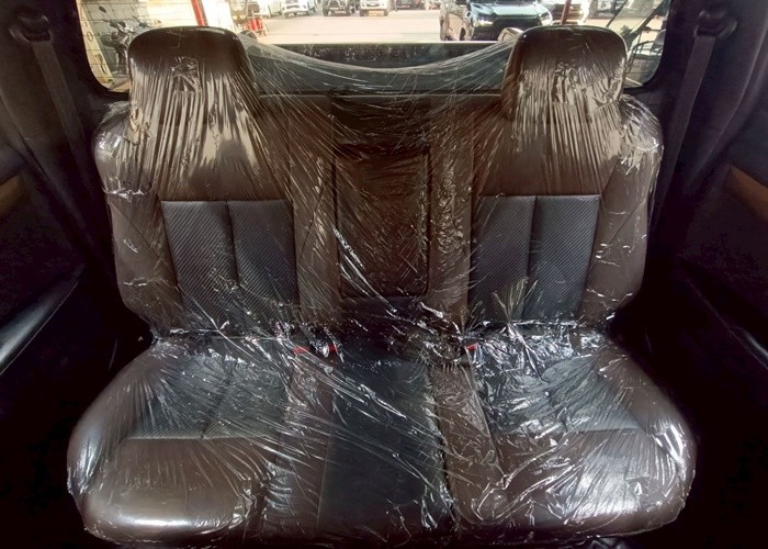 Used 10
                    ISUZU
                     for Sale Image