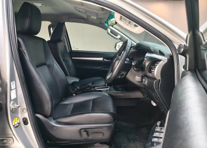 Used 9
                    TOYOTA
                     for Sale Image