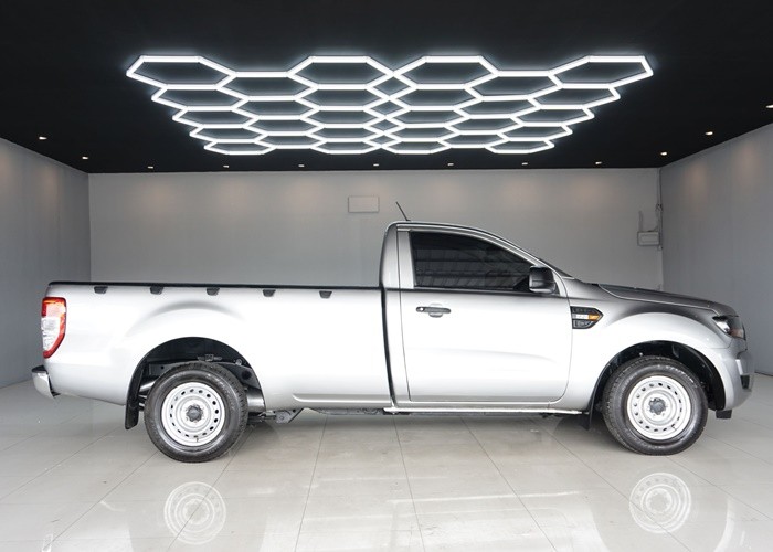 Used 8
                    FORD
                     for Sale Image