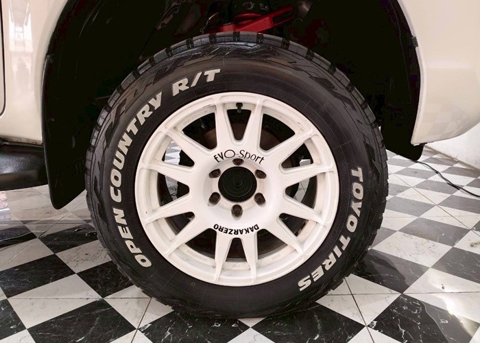 Used 11
                    TOYOTA
                     for Sale Image