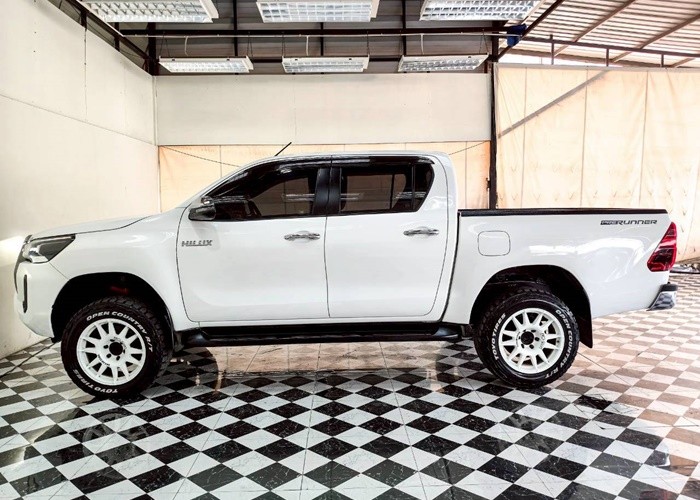 Used 11
                    TOYOTA
                     for Sale Image