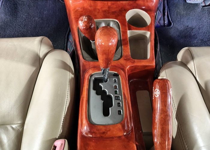 Used 4
                    TOYOTA
                     for Sale Image