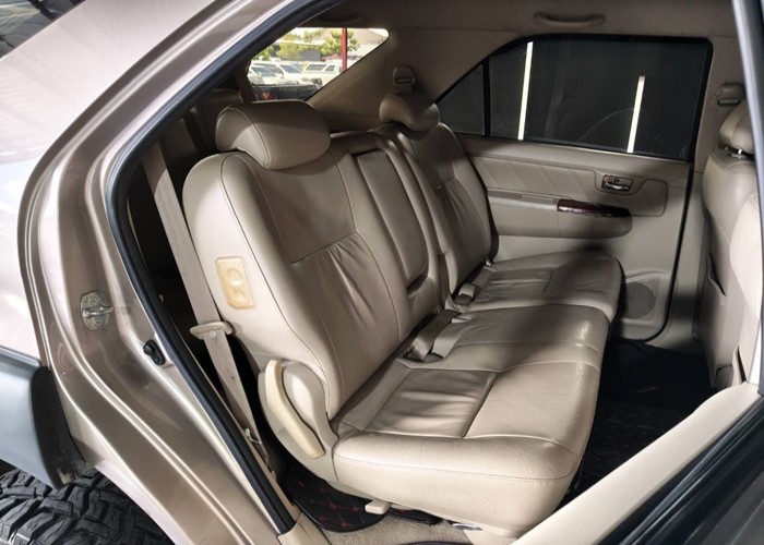 Used 4
                    TOYOTA
                     for Sale Image