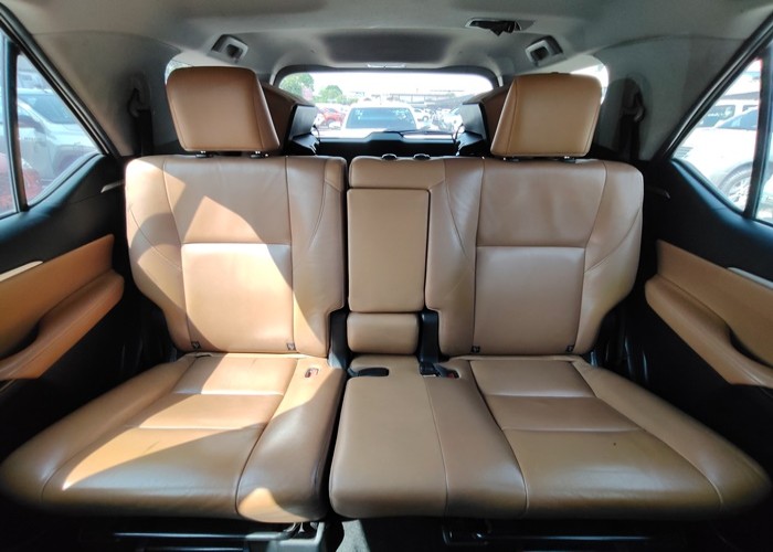 Used 7
                    TOYOTA
                     for Sale Image