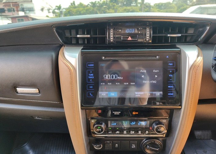 Used 7
                    TOYOTA
                     for Sale Image