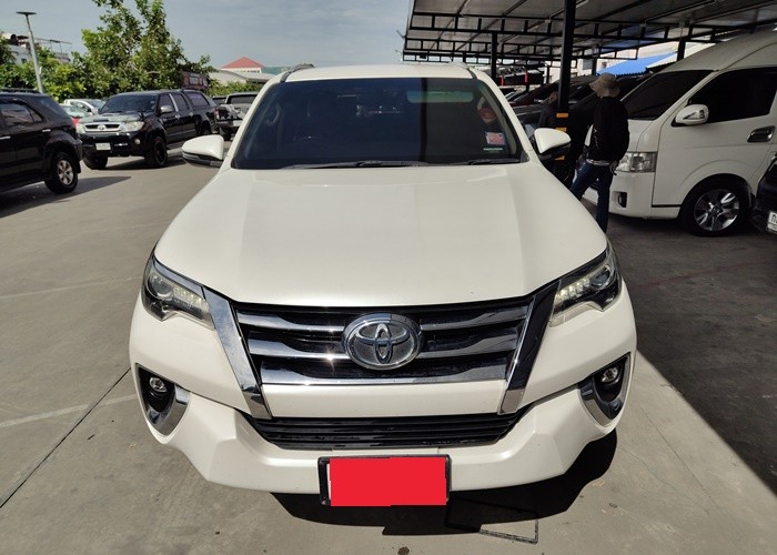 Used 5
                    TOYOTA
                     for Sale Image