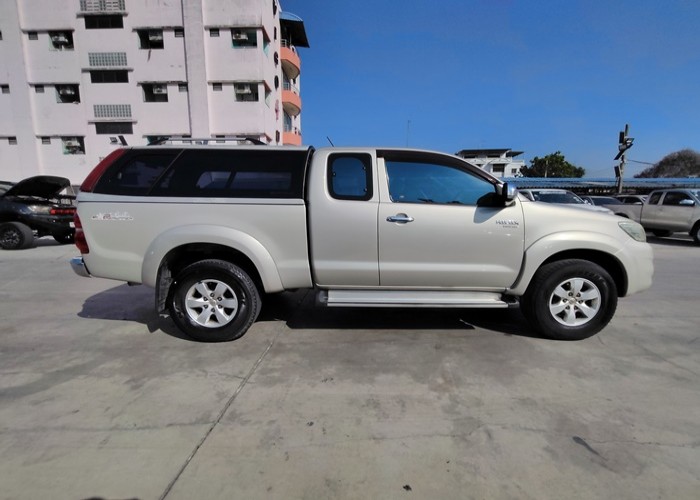 Used 5
                    TOYOTA
                     for Sale Image