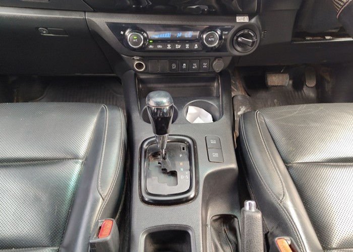 Used 4
                    TOYOTA
                     for Sale Image