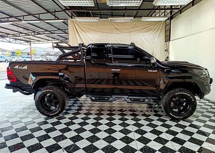 Used 4
                    TOYOTA
                     for Sale Image