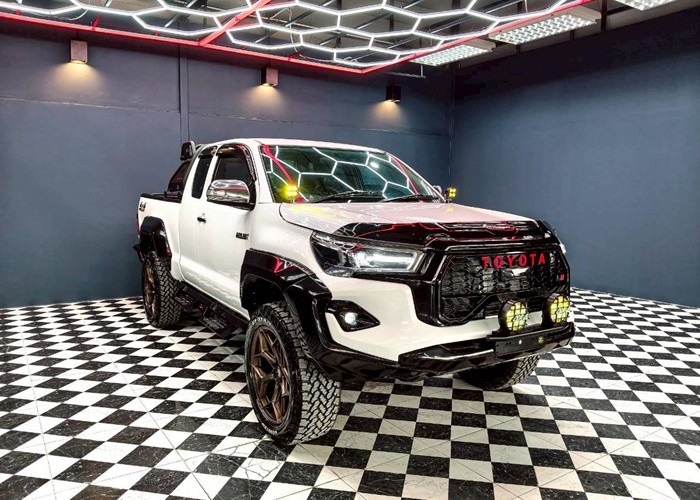 Used 11
                    TOYOTA
                     for Sale Image