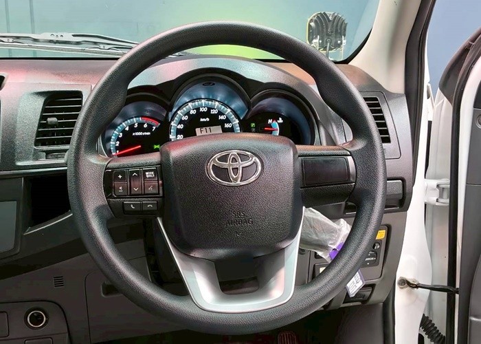Used 11
                    TOYOTA
                     for Sale Image