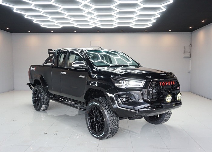 Used 10
                    TOYOTA
                     for Sale Image