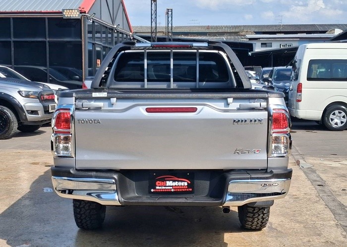 Used 12
                    TOYOTA
                     for Sale Image