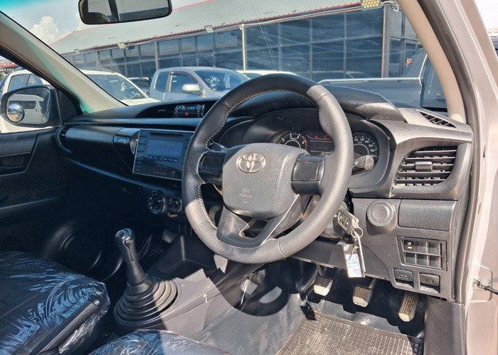 Used 12
                    TOYOTA
                     for Sale Image