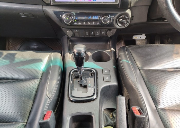 Used 9
                    TOYOTA
                     for Sale Image