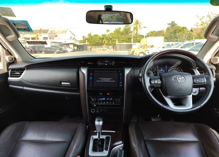 Used 9
                    TOYOTA
                     for Sale Image