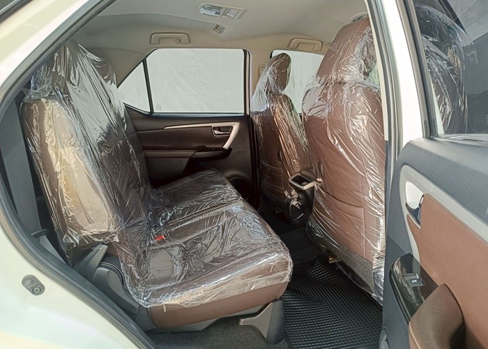 Used 9
                    TOYOTA
                     for Sale Image