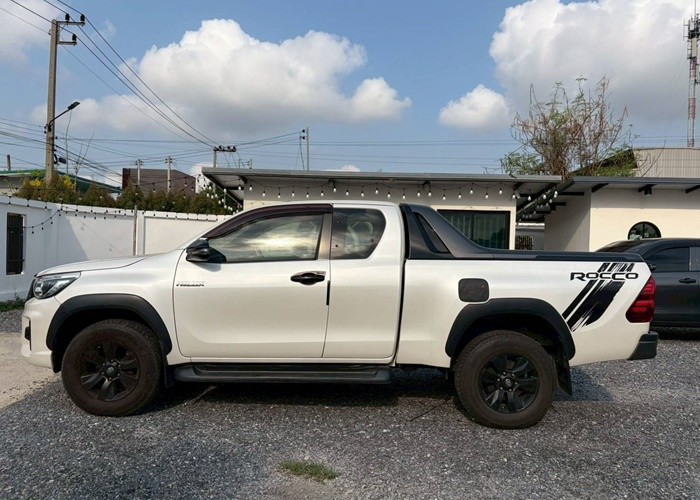 Used 3
                    TOYOTA
                     for Sale Image