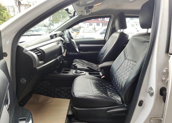 Used 7
                    TOYOTA
                     for Sale Image