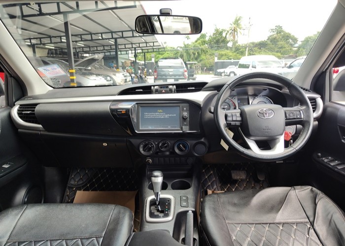 Used 7
                    TOYOTA
                     for Sale Image