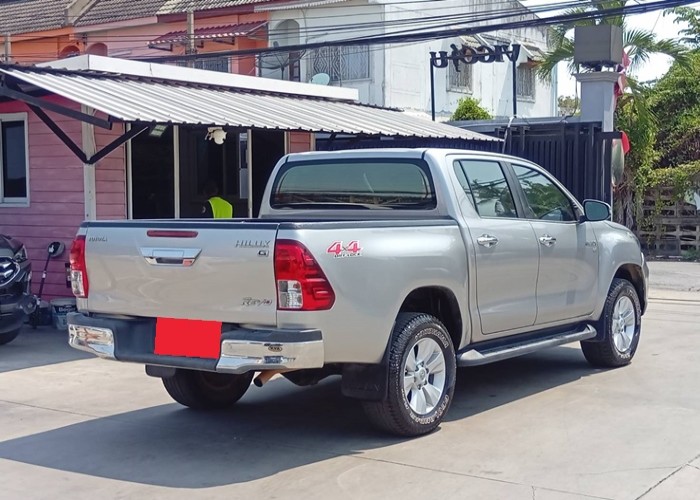 Used 12
                    TOYOTA
                     for Sale Image