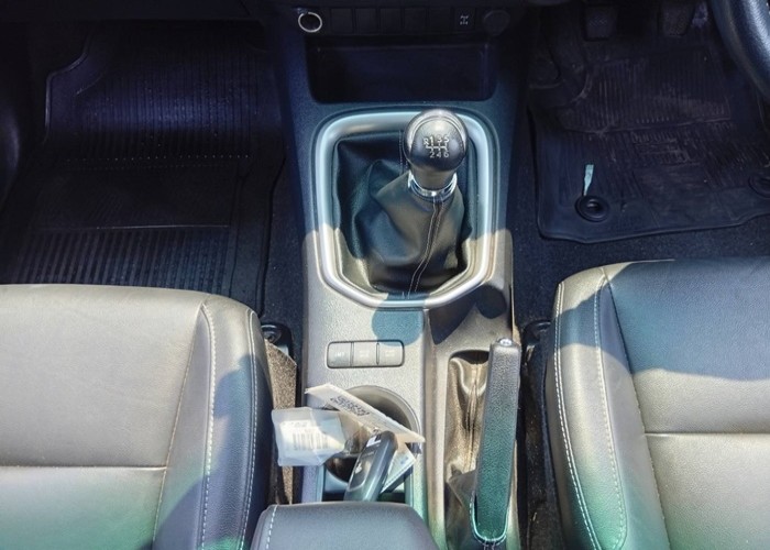 Used 12
                    TOYOTA
                     for Sale Image