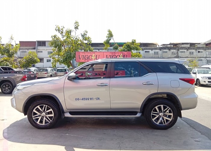 Used 8
                    TOYOTA
                     for Sale Image