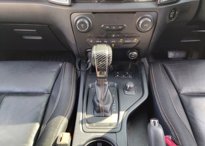 Used 10
                    FORD
                     for Sale Image