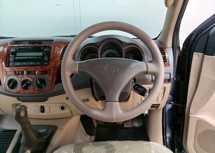 Used 5
                    TOYOTA
                     for Sale Image