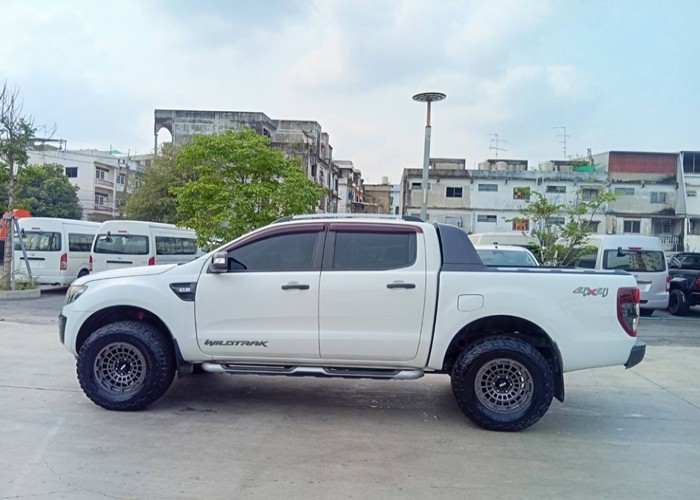 Used 8
                    FORD
                     for Sale Image