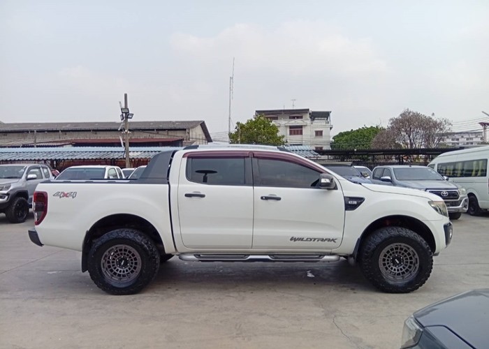 Used 8
                    FORD
                     for Sale Image