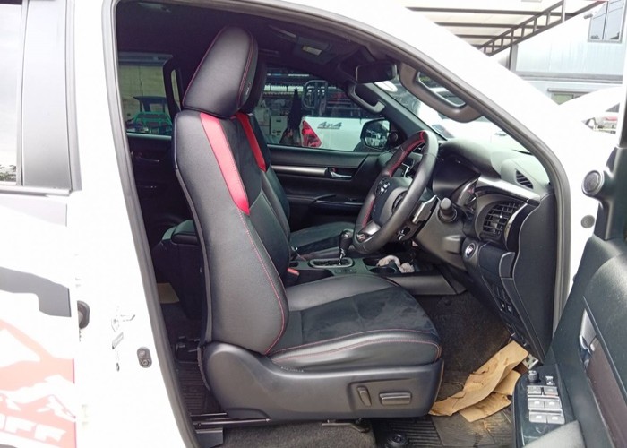 Used 4
                    TOYOTA
                     for Sale Image