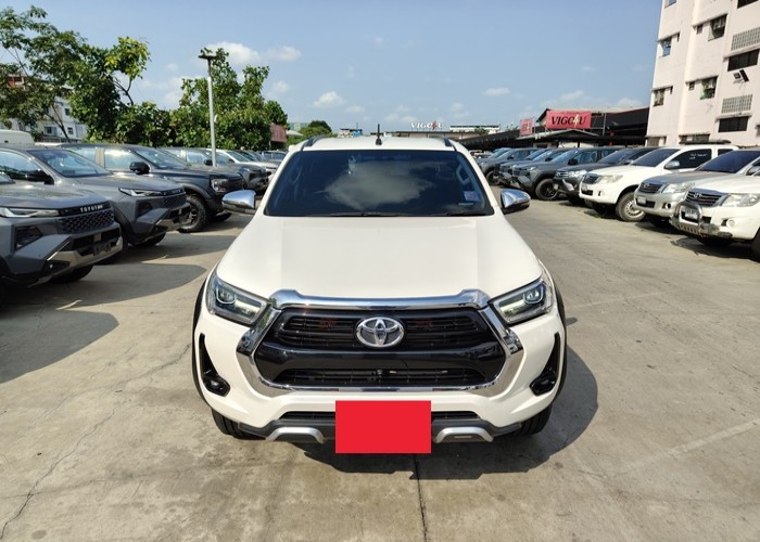Used 9
                    TOYOTA
                     for Sale Image
