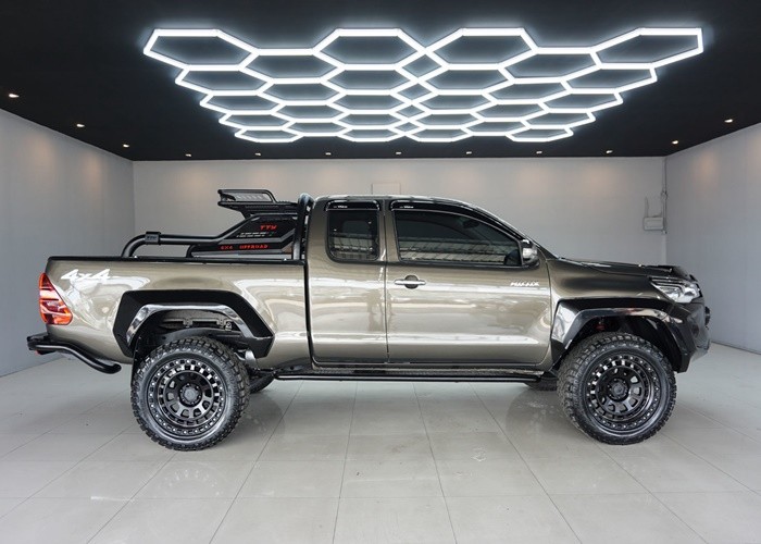 Used 10
                    TOYOTA
                     for Sale Image