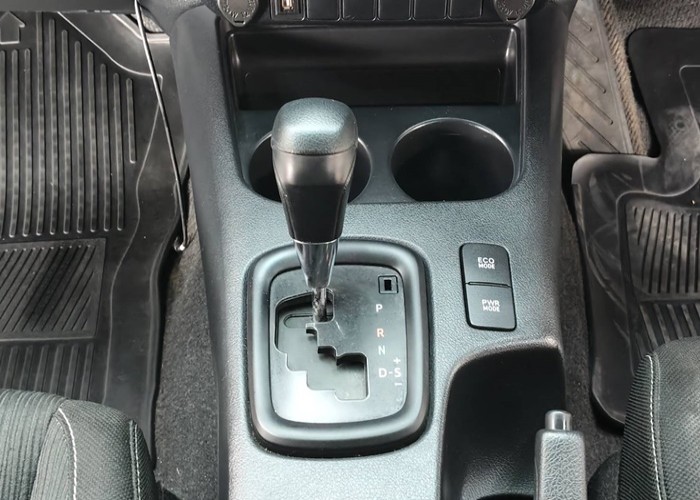 Used 5
                    TOYOTA
                     for Sale Image
