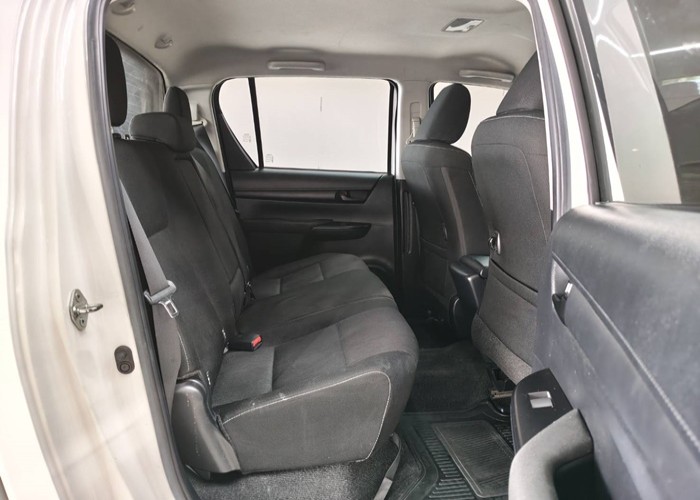 Used 5
                    TOYOTA
                     for Sale Image