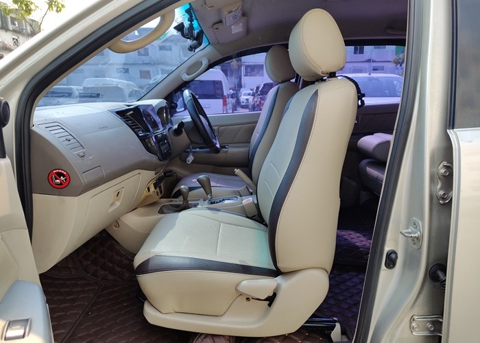 Used 7
                    TOYOTA
                     for Sale Image