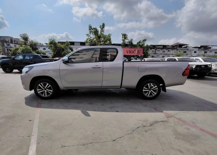 Used 7
                    TOYOTA
                     for Sale Image