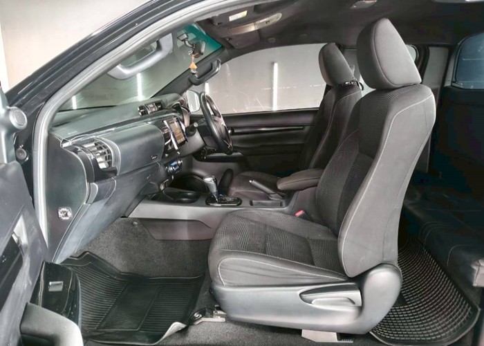 Used 7
                    TOYOTA
                     for Sale Image