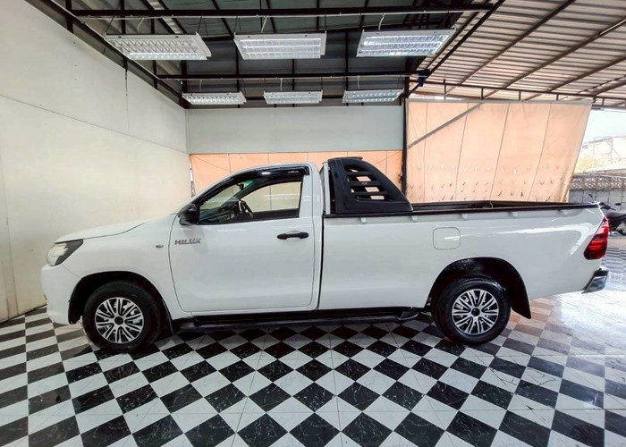 Used 7
                    TOYOTA
                     for Sale Image