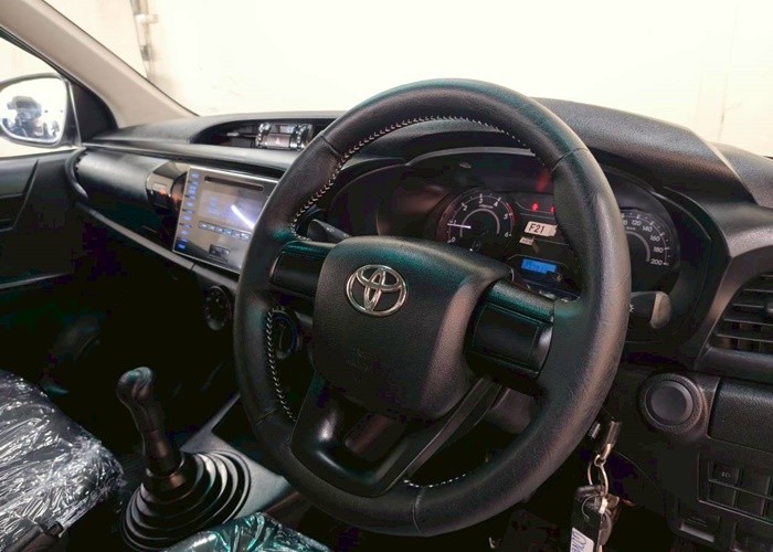 Used 7
                    TOYOTA
                     for Sale Image