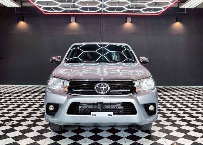 Used 8
                    TOYOTA
                     for Sale Image