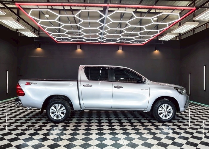 Used 8
                    TOYOTA
                     for Sale Image